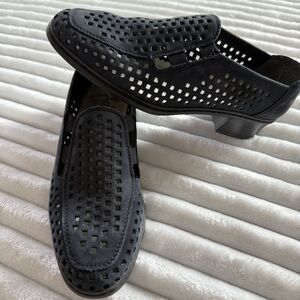 Rieker Womens Perforated Charcoal Soft Finish Leather Loafers US W6 Antistress